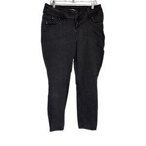 YMI Wanna Betta Butt Black Wash Denim Jeans Juniors Size 16‎